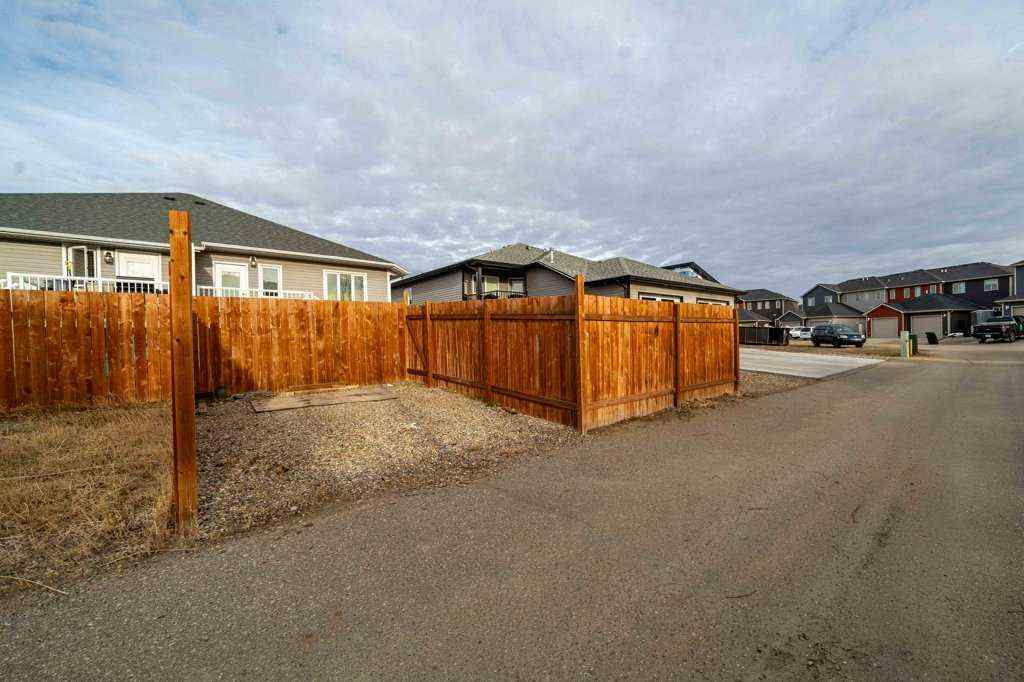 MLS&reg; # A2270381 - 29 Somerside Gate SE in Southland Medicine Hat, Residential Open Houses