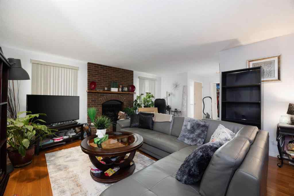 MLS&reg; # A2270384 - 193 Eymundson Road  in Thickwood Fort McMurray, Residential Open Houses