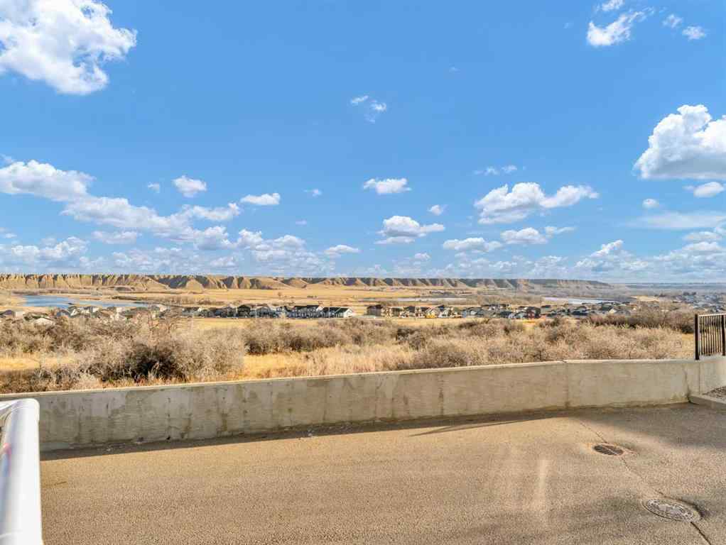 MLS&reg; # A2270386 - Unit #121 19 Terrace View NE in Terrace Medicine Hat, Residential Open Houses