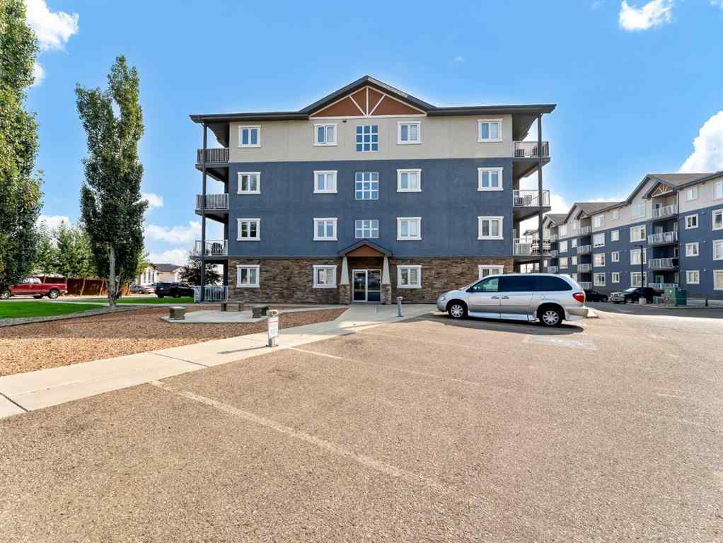MLS&reg; # A2270386 - Unit #121 19 Terrace View NE in Terrace Medicine Hat, Residential Open Houses