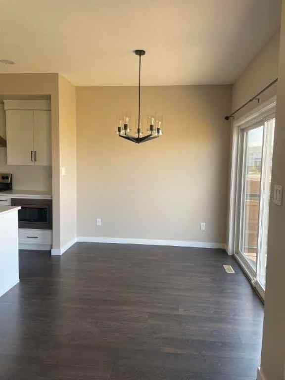 MLS&reg; # A2270387 - 947 41 Avenue N in Legacy Ridge / Hardieville Lethbridge, Residential Open Houses