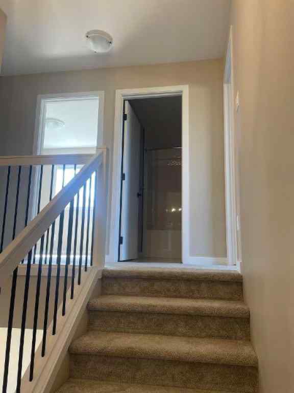 MLS&reg; # A2270387 - 947 41 Avenue N in Legacy Ridge / Hardieville Lethbridge, Residential Open Houses