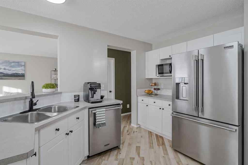 MLS&reg; # A2270389 - 67 Silver Springs Way NW in Silver Creek Airdrie, Residential Open Houses