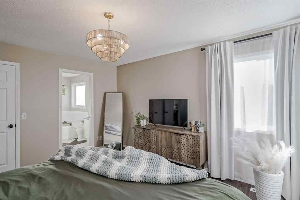 MLS&reg; # A2270389 - 67 Silver Springs Way NW in Silver Creek Airdrie, Residential Open Houses