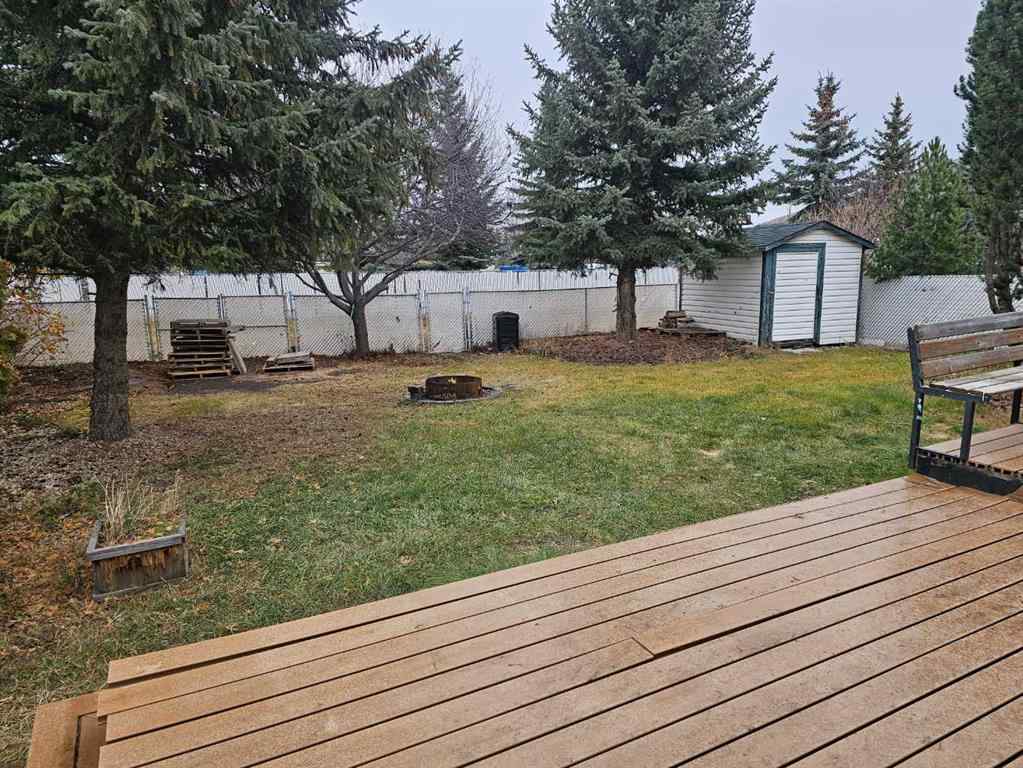 MLS® # A2270390 - 9626 65 Avenue  in Country Club Estates Grande Prairie, Residential Open Houses