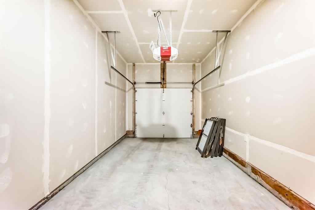 MLS&reg; # A2270397 - 1102 Clover Close  in NONE Carstairs, Residential Open Houses