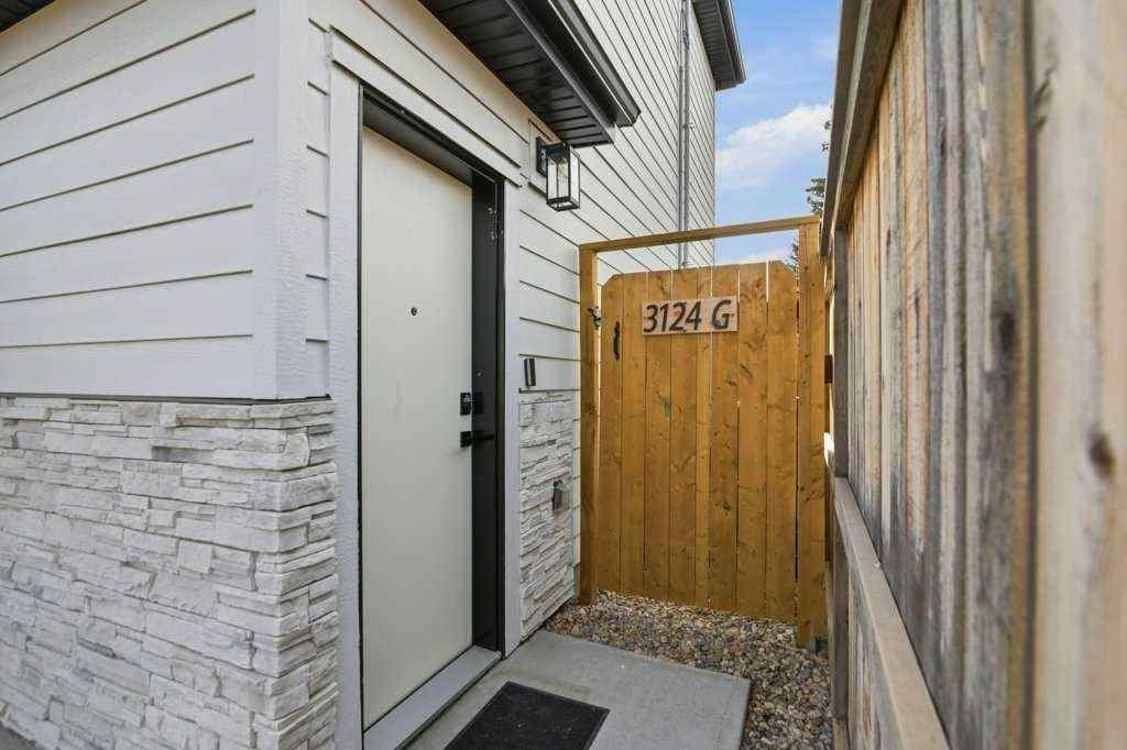 MLS® A2270400 - 3124 Leduc Crescent SW in Lakeview Calgary, Residential