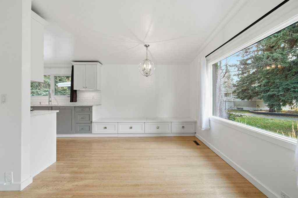 MLS® A2270400 - 3124 Leduc Crescent SW in Lakeview Calgary, Residential