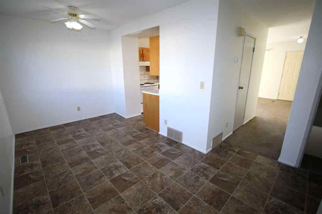 MLS&reg; # A2270401 - Unit #44 7124 Gray Drive  in Glendale Red Deer, Residential Open Houses