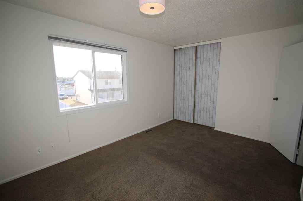 MLS&reg; # A2270401 - Unit #44 7124 Gray Drive  in Glendale Red Deer, Residential Open Houses