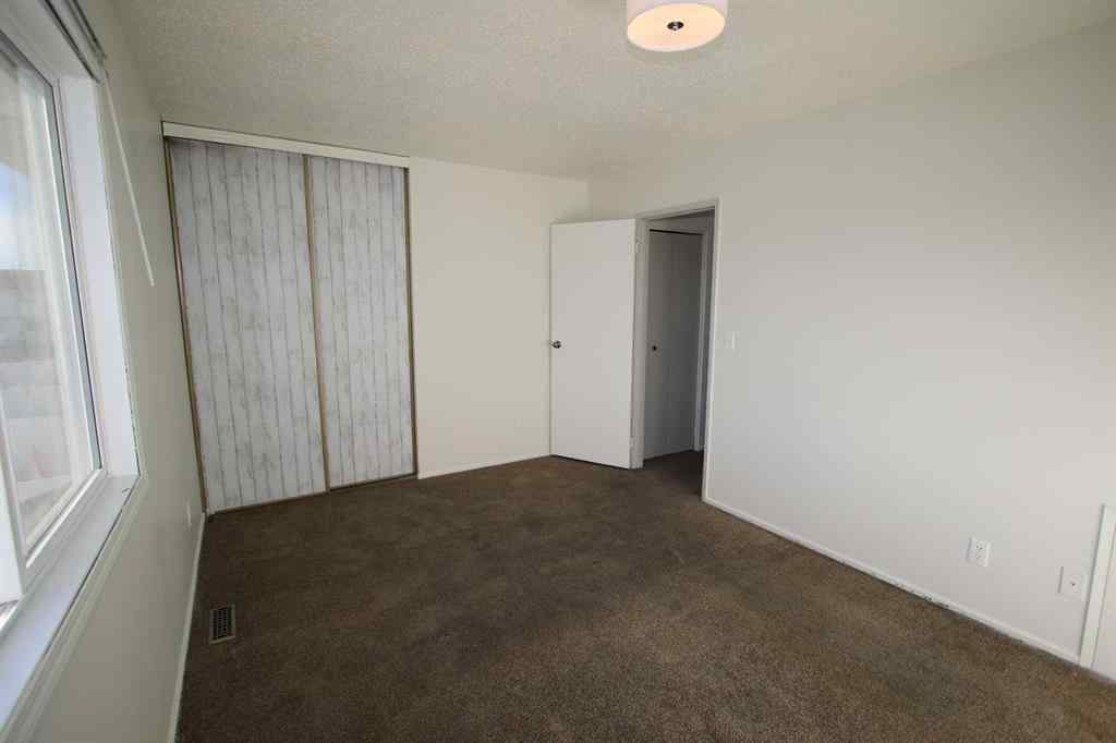 MLS&reg; # A2270401 - Unit #44 7124 Gray Drive  in Glendale Red Deer, Residential Open Houses