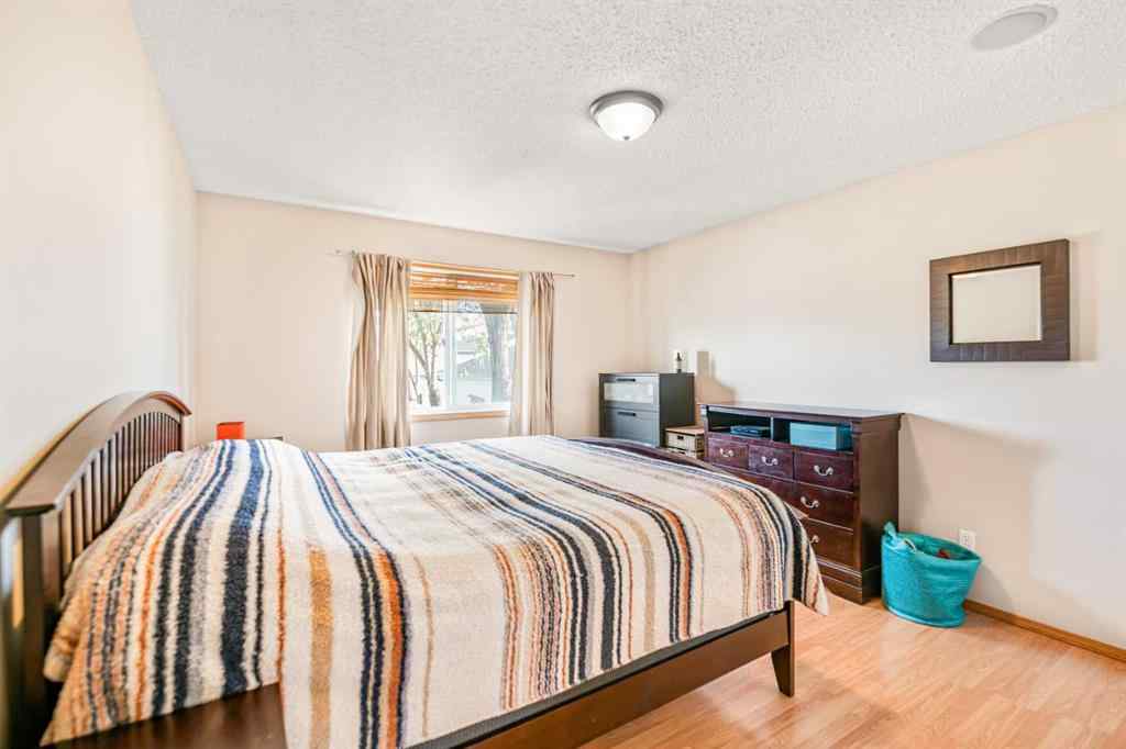 MLS&reg; # A2270417 - 27 Jacobs Close  in Johnstone Park Red Deer, Residential Open Houses