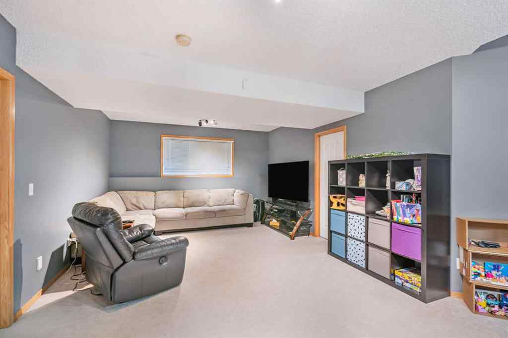 MLS&reg; # A2270417 - 27 Jacobs Close  in Johnstone Park Red Deer, Residential Open Houses