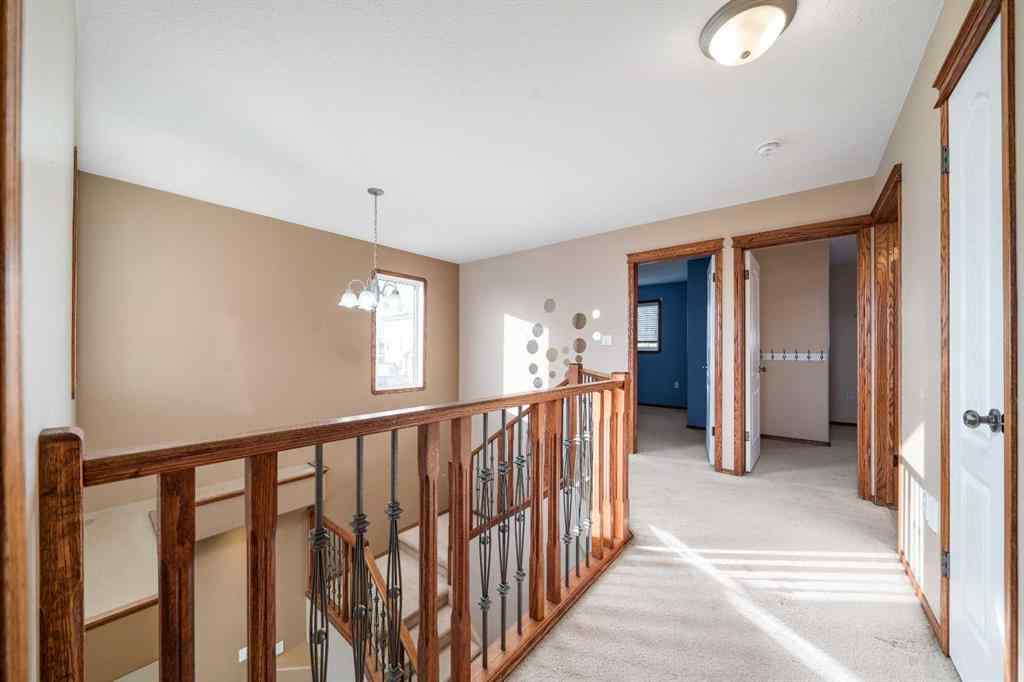 MLS&reg; # A2270429 - 197 Vista Road  in SE Southridge Medicine Hat, Residential Open Houses