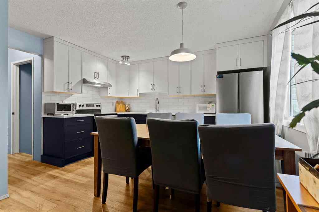 MLS® A2270431 - 6 Castleglen Road NE in Castleridge Calgary, Residential