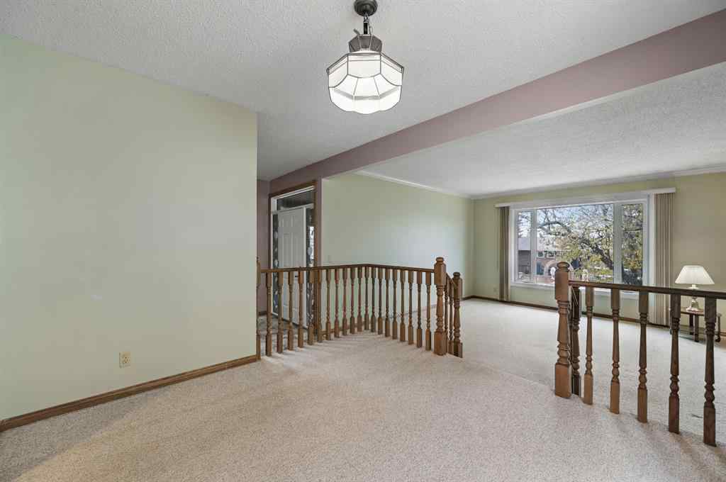 MLS® A2270434 - 328 Norseman Road NW in North Haven Upper Calgary, Residential
