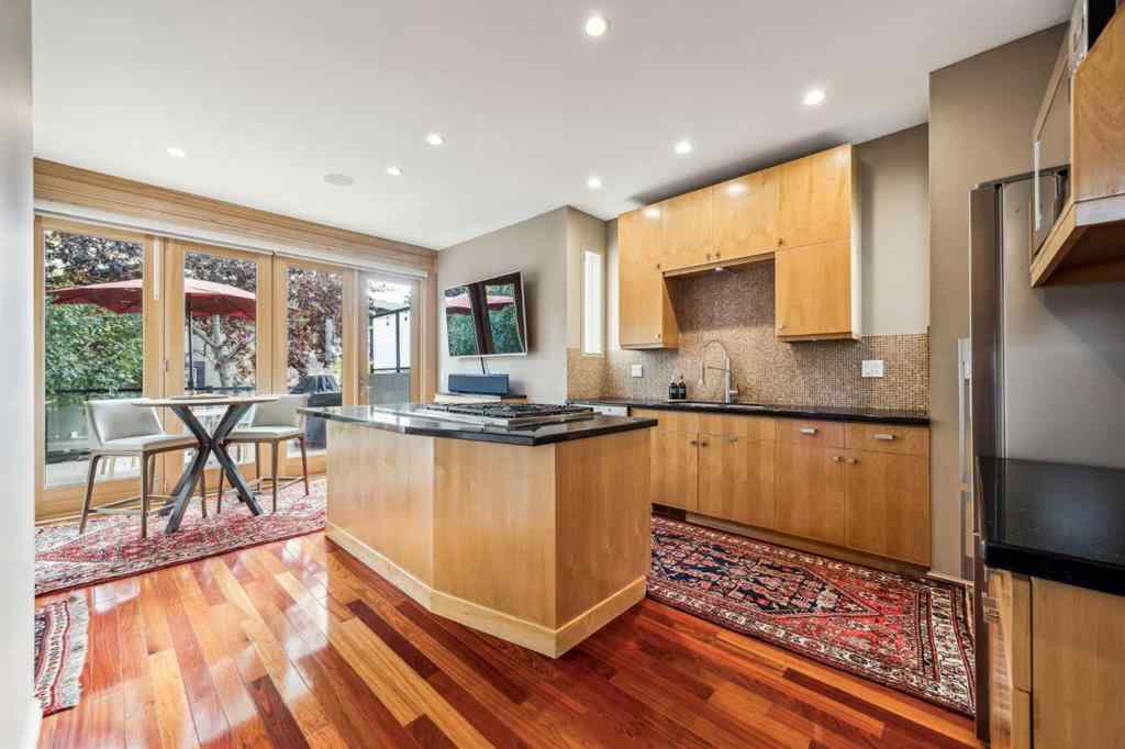 MLS® A2270440 - 1217 18 Avenue NW in Capitol Hill Calgary, Residential