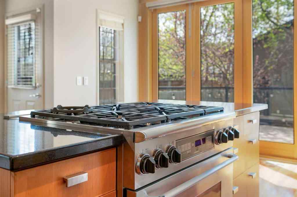 MLS® A2270440 - 1217 18 Avenue NW in Capitol Hill Calgary, Residential