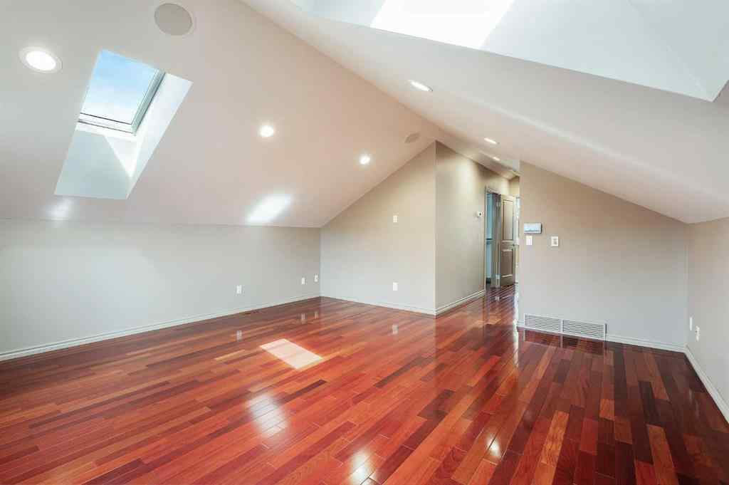 MLS® A2270440 - 1217 18 Avenue NW in Capitol Hill Calgary, Residential