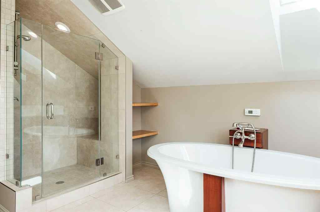 MLS® A2270440 - 1217 18 Avenue NW in Capitol Hill Calgary, Residential