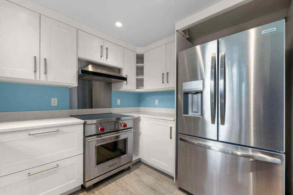 MLS&reg; # A2270442 - 31 Edforth Way NW in Edgemont Calgary, Residential Open Houses