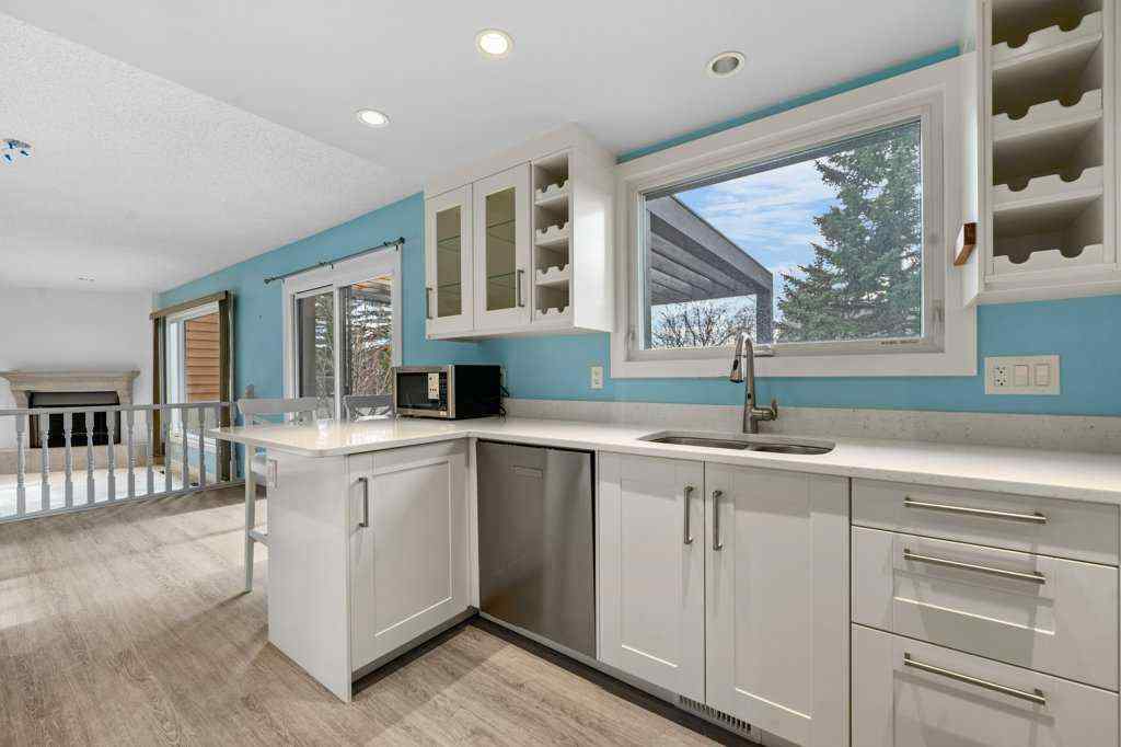 MLS&reg; # A2270442 - 31 Edforth Way NW in Edgemont Calgary, Residential Open Houses