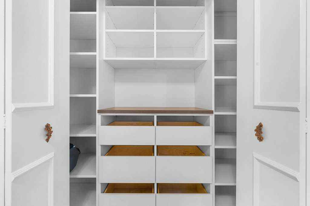 MLS&reg; # A2270442 - 31 Edforth Way NW in Edgemont Calgary, Residential Open Houses