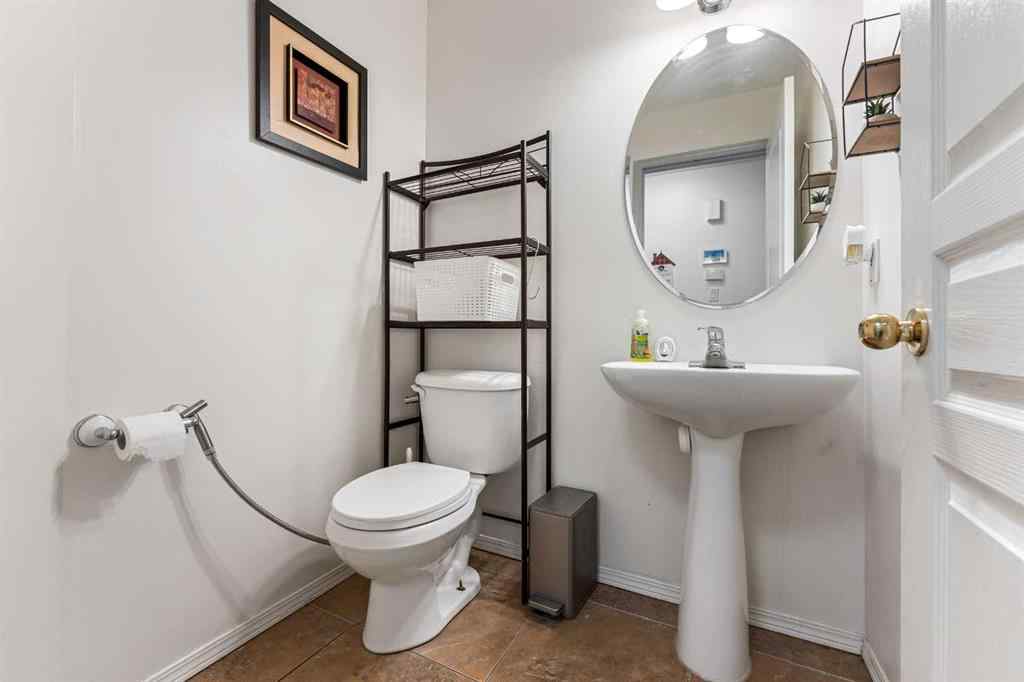 MLS&reg; # A2270444 - 140 Fairways Drive NW in Fairways Airdrie, Residential Open Houses