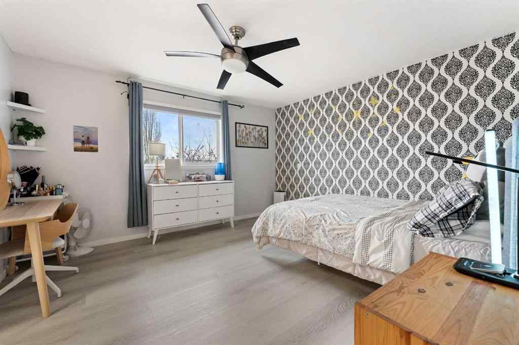 MLS&reg; # A2270444 - 140 Fairways Drive NW in Fairways Airdrie, Residential Open Houses