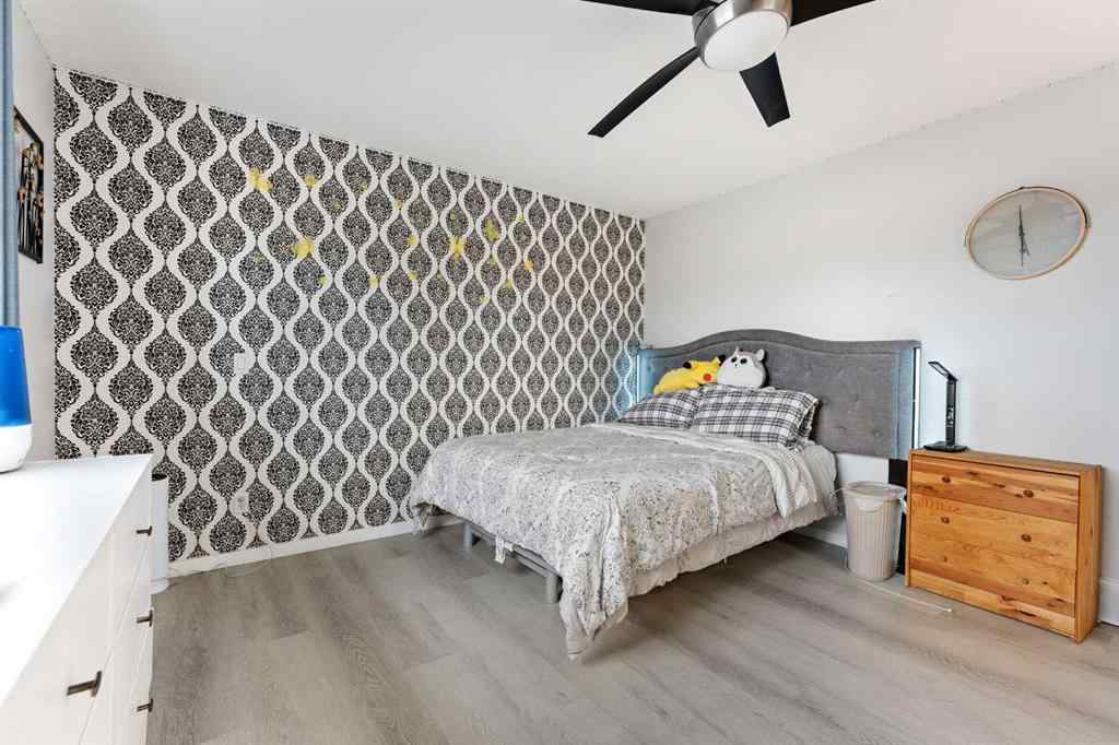 MLS&reg; # A2270444 - 140 Fairways Drive NW in Fairways Airdrie, Residential Open Houses