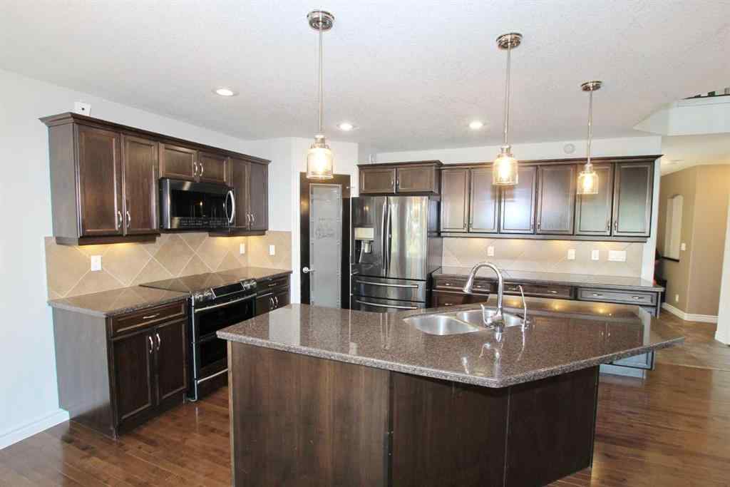 MLS&reg; # A2270448 - 18 Lakeland Road  in Lakeway Landing Sylvan Lake, Residential Open Houses