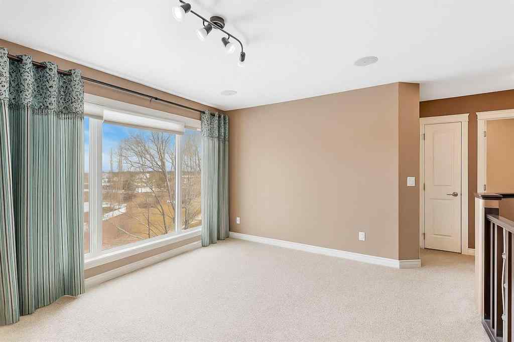 MLS&reg; # A2270448 - 18 Lakeland Road  in Lakeway Landing Sylvan Lake, Residential Open Houses