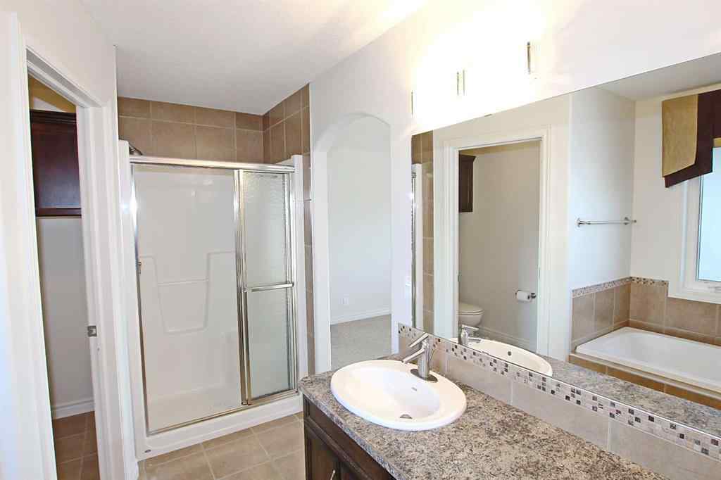 MLS&reg; # A2270448 - 18 Lakeland Road  in Lakeway Landing Sylvan Lake, Residential Open Houses