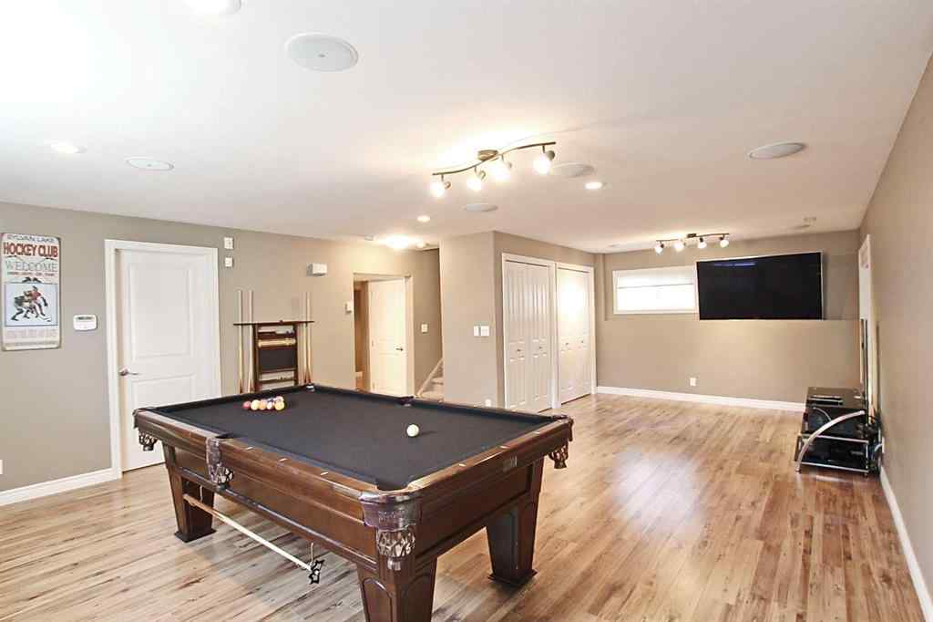 MLS&reg; # A2270448 - 18 Lakeland Road  in Lakeway Landing Sylvan Lake, Residential Open Houses