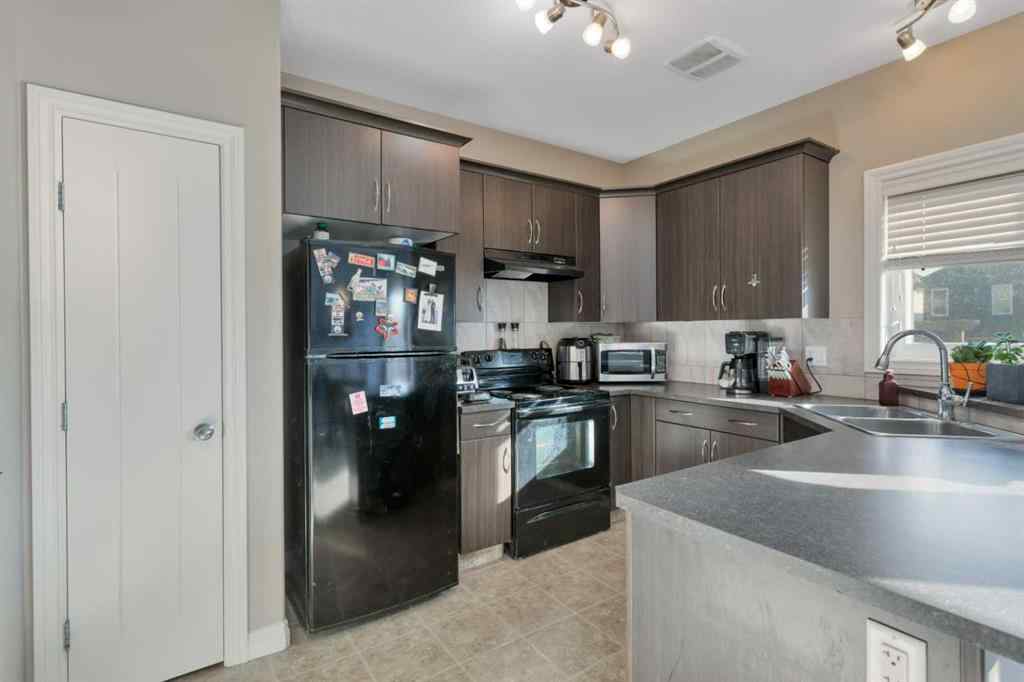 MLS&reg; # A2270449 - 3 Ross Close  in Ryders Ridge Sylvan Lake, Residential Open Houses