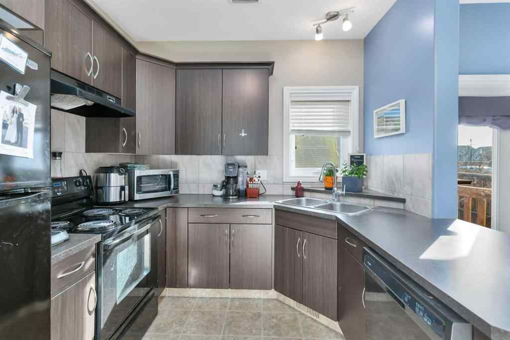 MLS&reg; # A2270449 - 3 Ross Close  in Ryders Ridge Sylvan Lake, Residential Open Houses