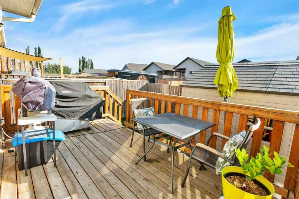 MLS&reg; # A2270449 - 3 Ross Close  in Ryders Ridge Sylvan Lake, Residential Open Houses