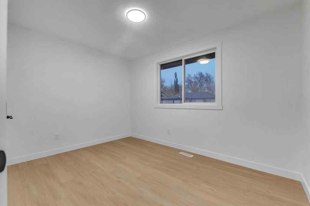 MLS&reg; # A2270451 - 352 Lysander Place SE in Ogden Calgary, Residential Open Houses