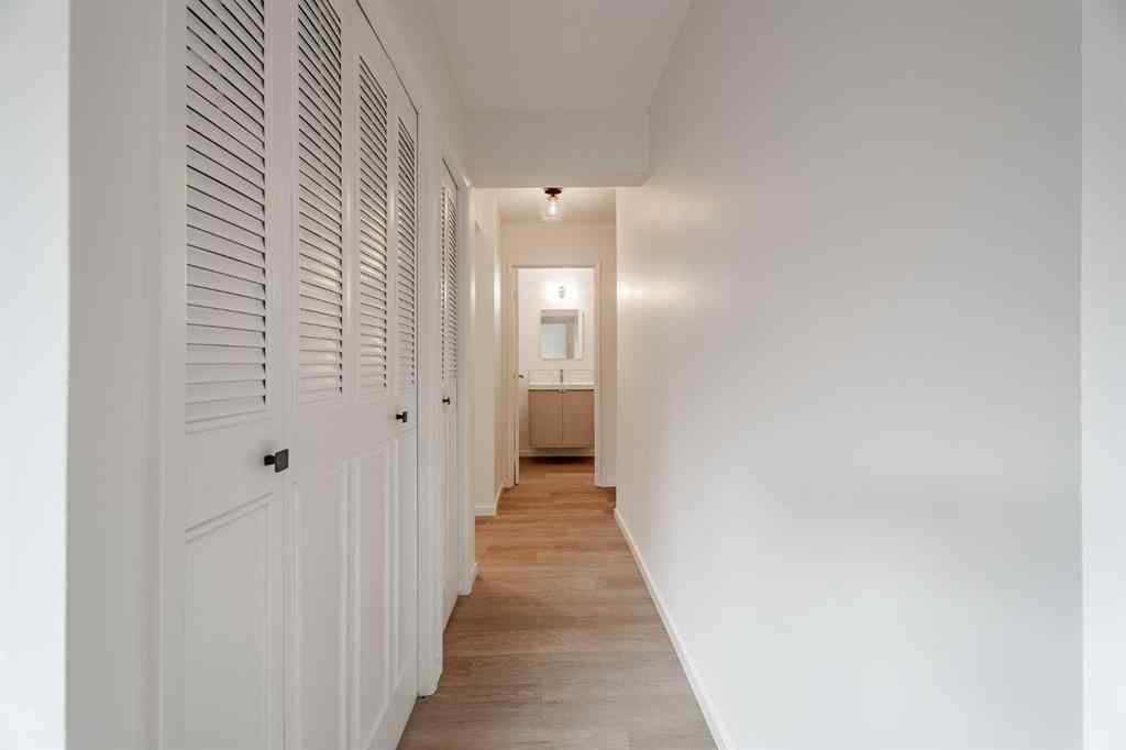 MLS® A2270452 - Unit #110 110 Canterbury Drive SW in Cedarbrae Calgary, Residential