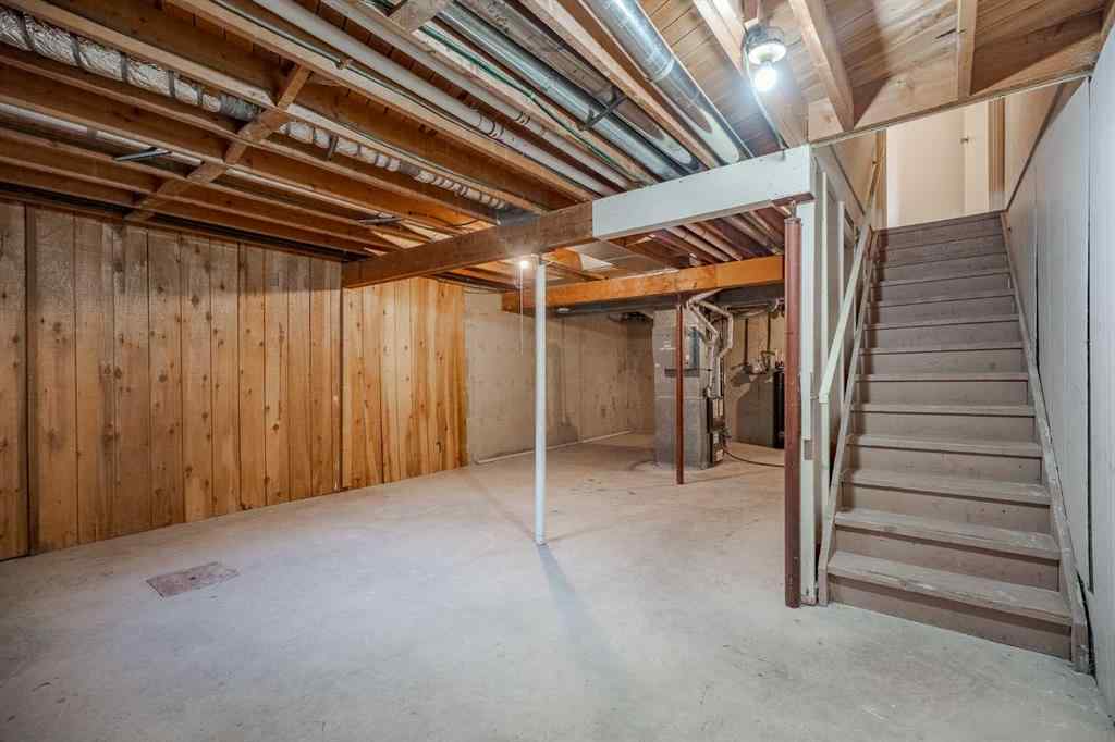 MLS® A2270452 - Unit #110 110 Canterbury Drive SW in Cedarbrae Calgary, Residential