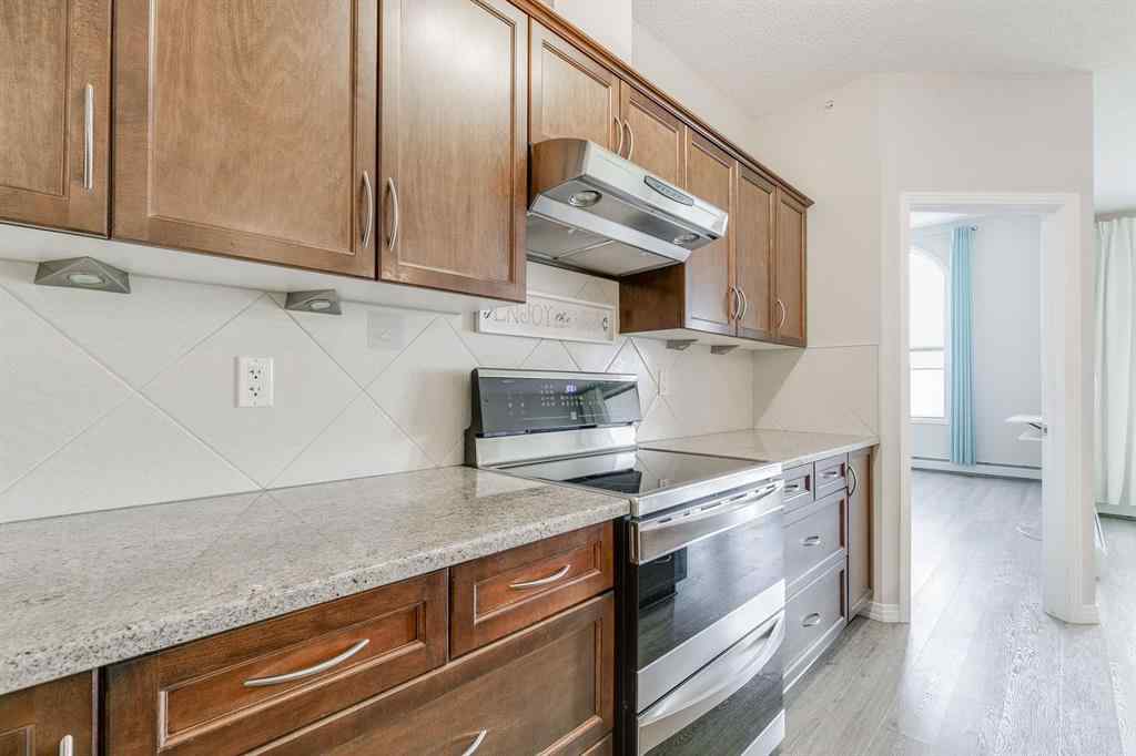 MLS® # A2270454 - Unit #432 1 Crystal Green Lane  in Crystal Shores Okotoks, Residential Open Houses