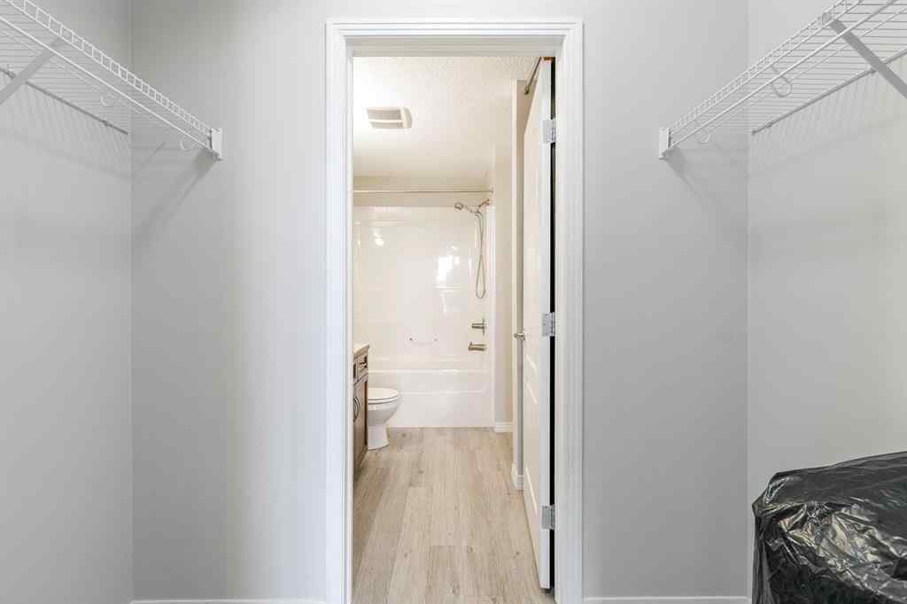 MLS® # A2270454 - Unit #432 1 Crystal Green Lane  in Crystal Shores Okotoks, Residential Open Houses