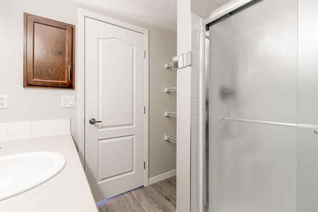 MLS® # A2270454 - Unit #432 1 Crystal Green Lane  in Crystal Shores Okotoks, Residential Open Houses