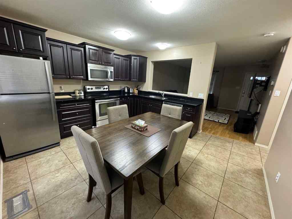 MLS&reg; # A2270461 - Unit #7 1521 47C Avenue  in East Lloydminster Lloydminster, Rental Open Houses