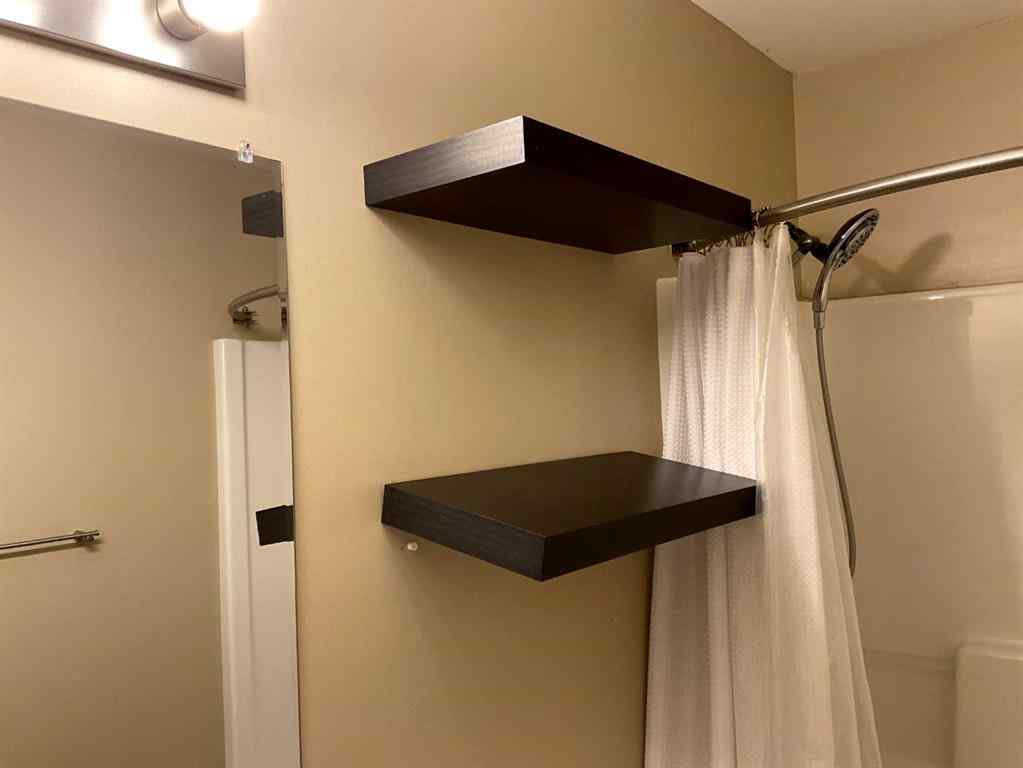 MLS&reg; # A2270461 - Unit #7 1521 47C Avenue  in East Lloydminster Lloydminster, Rental Open Houses