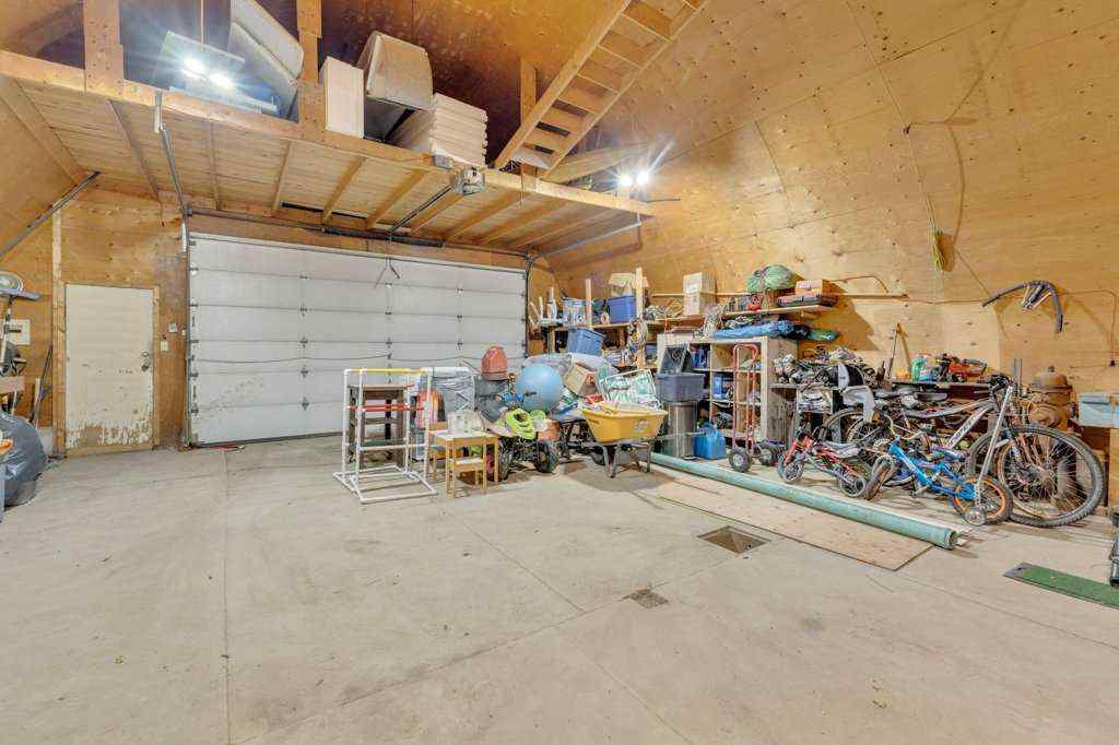 MLS&reg; # A2270464 - 4535 47 Street  in Palo Sylvan Lake, Residential Open Houses