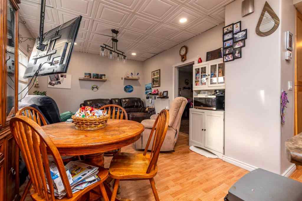 MLS&reg; # A2270465 - 5118 51 Avenue  in Blackfoot Blackfoot, Residential Open Houses