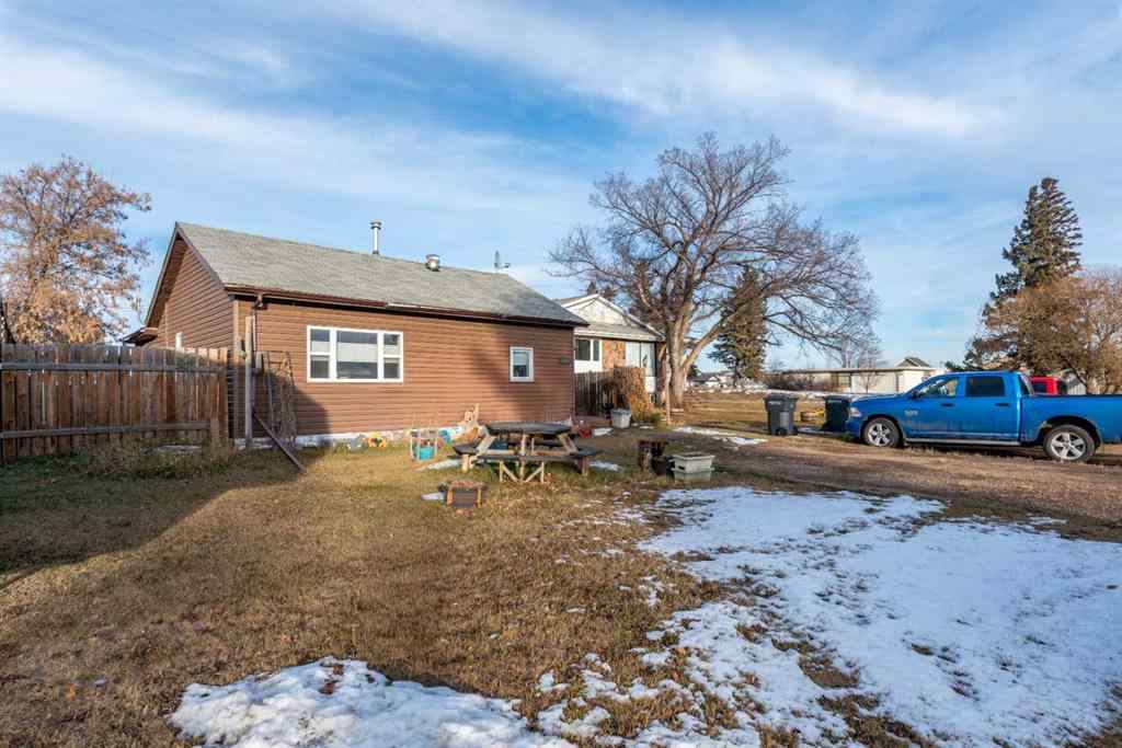 MLS&reg; # A2270465 - 5118 51 Avenue  in Blackfoot Blackfoot, Residential Open Houses