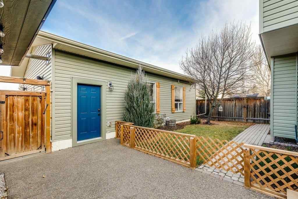 MLS&reg; # A2270466 - 1220 Meadowbrook Drive SE in Meadowbrook Airdrie, Residential Open Houses