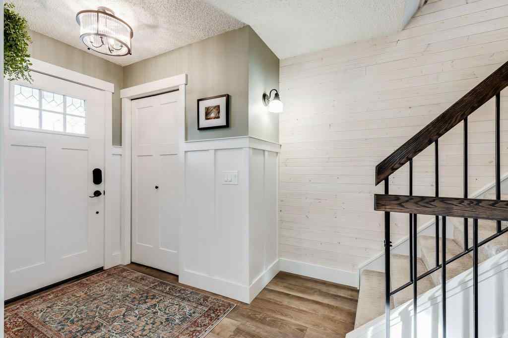 MLS&reg; # A2270466 - 1220 Meadowbrook Drive SE in Meadowbrook Airdrie, Residential Open Houses